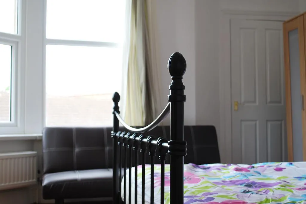Clift Guest House Bristol