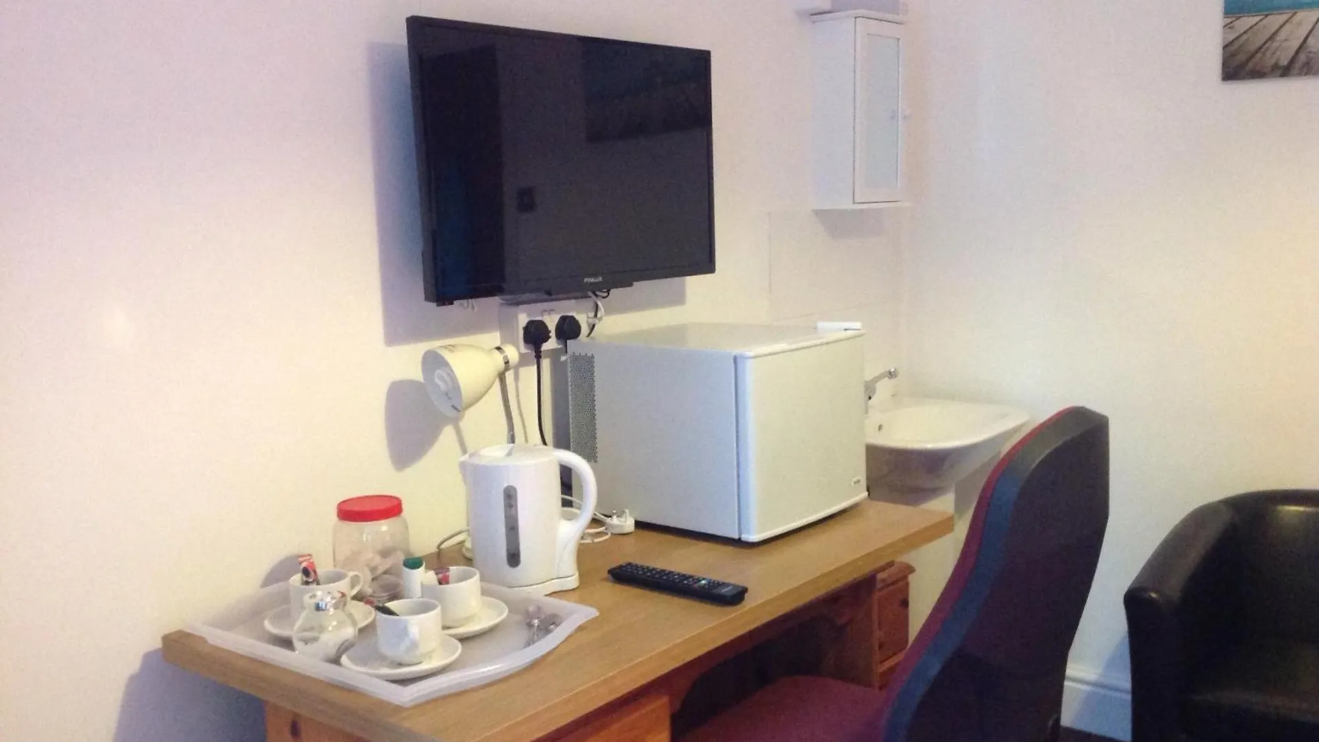 Clift Guest House Bristol