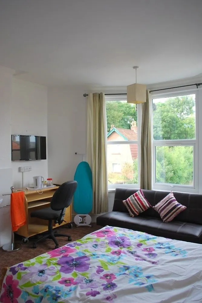 Clift Guest House Bristol 3*,  United Kingdom
