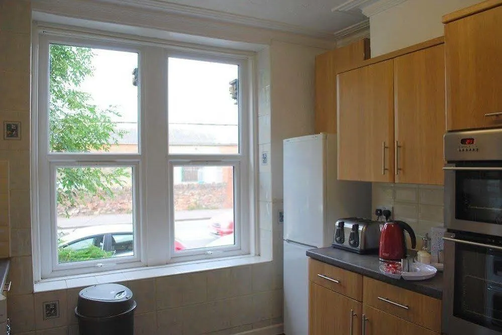 Clift Guest House Bristol