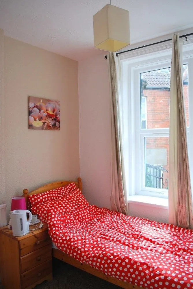 Clift Guest House Bristol